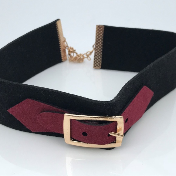 Women Choker Necklace Black Velvet With Buckle - Picture 7 of 8
